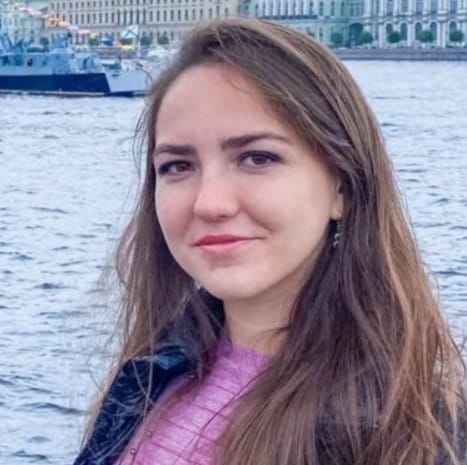 Анелия Великова